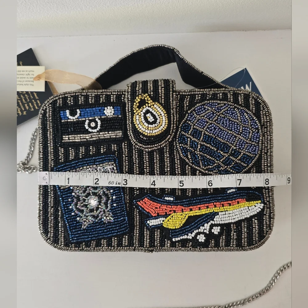 Handmade Beaded Travel Motif Crossbody Bag – Globe, Airplane & Passport Design - Picture 7 of 9